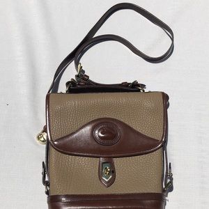 Dooney & Bourke Purse